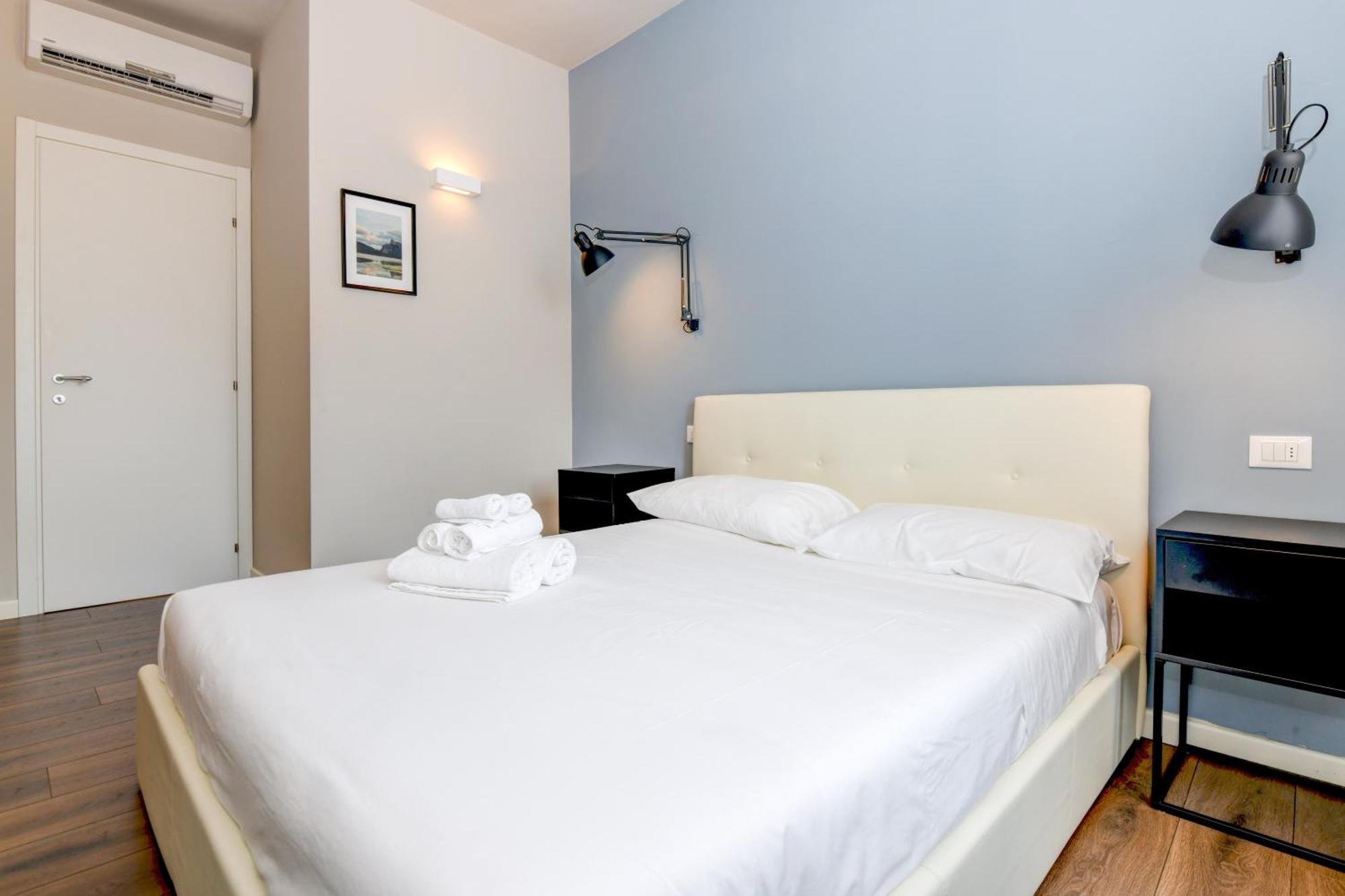 Desenzanoloft Official Partner Marriott Homes & Villas - Jack'S Penthouse Desenzano del Garda Bagian luar foto